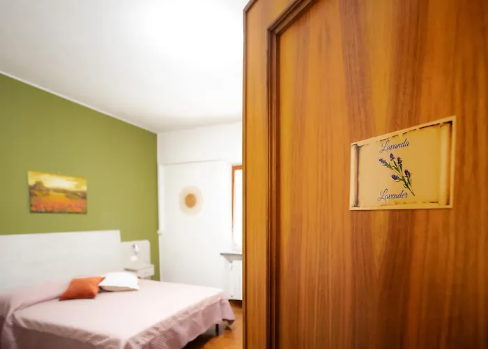 Affitti Brevi House Bed & Breakfast Cascina (Pisa)