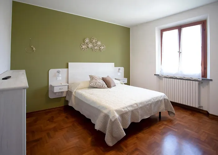 Affitti Brevi House Bed & Breakfast Cascina (Pisa)